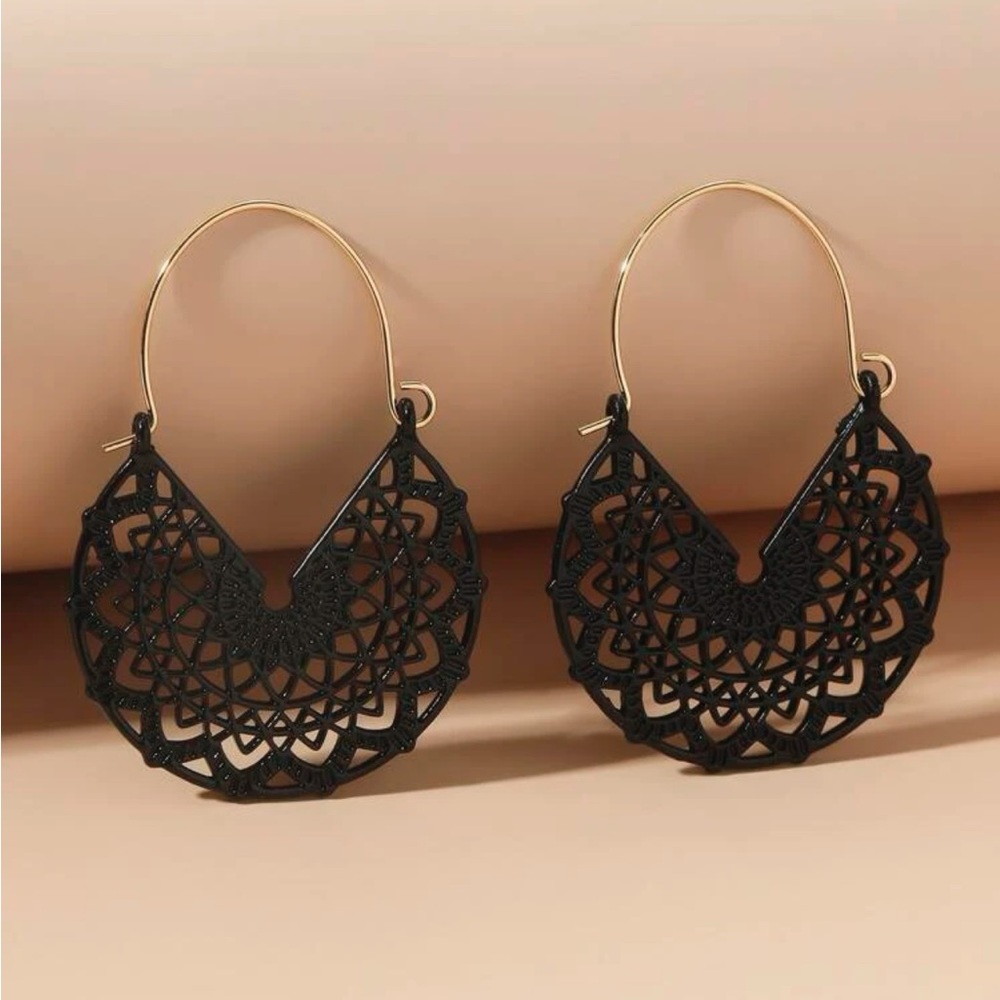 🌟2/$230 (Black) Boho Bohemian Chic Hollow Out Earrings/ Bohemian earrings